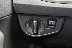 2023 Volkswagen Polo Plus 1.5L AT, белый — фото 23