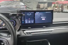 2023 Geely Emgrand 4th Gen 1.5L CVT Premium Champion — фото 15