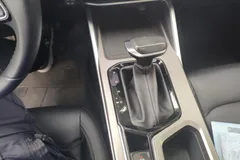 2023 Geely Emgrand 4th Gen 1.5L CVT Premium Champion — фото 16