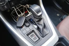 2023 Toyota RAV4 2.0L CVT 2WD Fashion Plus, белый — фото 7