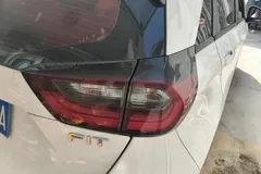 2022 Honda Fit 1.5L CVT Sunroof, белый — фото 8