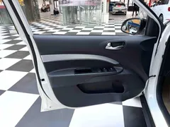 2021 Kia Yipao 1.4L CVT Sunroof, белый — фото 4