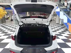 2021 Kia Yipao 1.4L CVT Sunroof, белый — фото 17