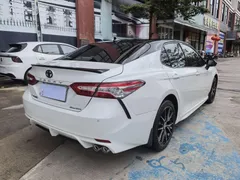 2021 Toyota Camry 2.0S Fashion, белый — фото 4