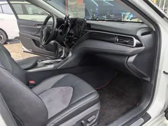 2021 Toyota Camry 2.0S Fashion, белый — фото 9