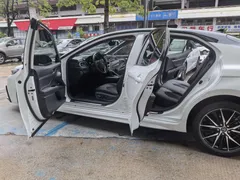 2021 Toyota Camry 2.0S Fashion, белый — фото 14