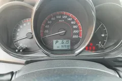2021 Toyota Vios 1.5L CVT, белый — фото 17