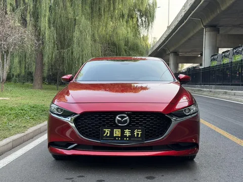 2022 Mazda Mazda3 2.0L AT
