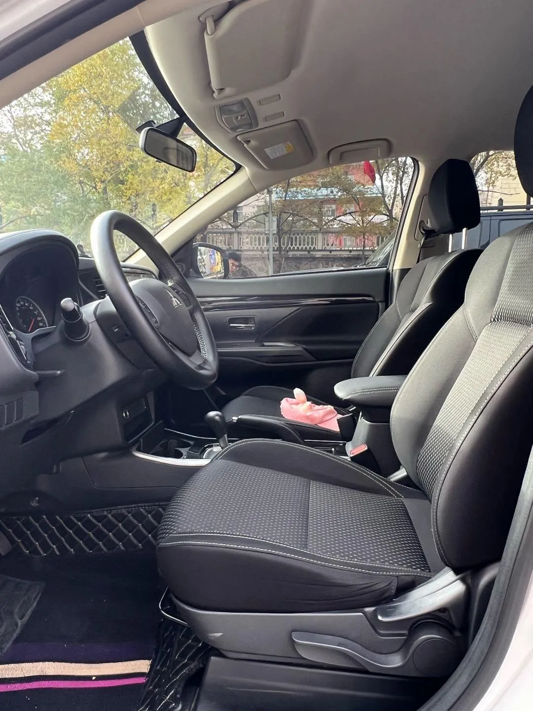 2021 Mitsubishi Outlander 2.0L 2WD 5 Seats