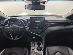 2023 Toyota Camry 2.0G Luxury, чёрный — фото 9