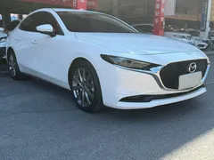 2021 Mazda Mazda3 2.0L AT, белый — фото 3