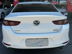 2021 Mazda Mazda3 2.0L AT, белый — фото 8