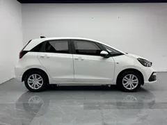 2021 Honda Fit 1.5L CVT, белый — фото 8