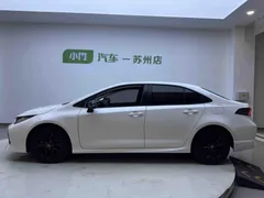 2021 Toyota Corolla 1.5L CVT GR SPORT, белый — фото 7