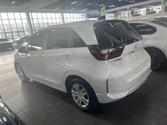 2021 Honda Fit 1.5L CVT, белый — фото 5