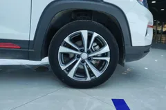 2022 Changan CS35 PLUS 1.6L GDI MT Luxury, белый — фото 5