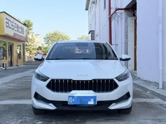 2021 Kia Cerato 1.5L CVT Fashion, белый — фото 2