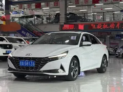 2022 Hyundai Elantra 1.5L CVT GLX Elite, белый — фото 1