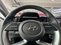 2022 Hyundai Elantra 1.5L CVT GLX Elite, белый — фото 10