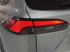 2022 Toyota Corolla Cross 2.0L Luxury — фото 9