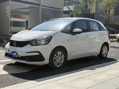 2021 Honda Fit 1.5L CVT, белый — фото 1