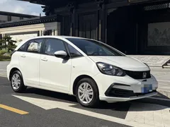 2021 Honda Fit 1.5L CVT, белый — фото 3