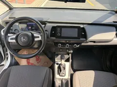 2021 Honda Fit 1.5L CVT, белый — фото 4
