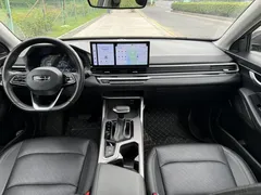 2023 Geely Emgrand 1.5L CVT Luxury Champion 4th Gen — фото 12