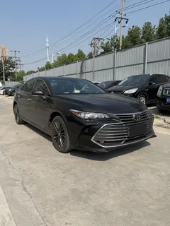 2022 Toyota Avalon 2.0L, чёрный — фото 2
