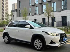 2022 Toyota Yaris L Zhixuan 1.5L CVT Leading Plus, белый — фото 3