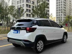 2022 Toyota Yaris L Zhixuan 1.5L CVT Leading Plus, белый — фото 6