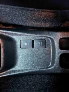2022 Toyota Yaris L Zhixuan 1.5L CVT Leading Plus, белый — фото 13