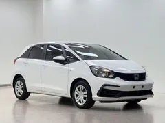 2021 Honda Fit 1.5L CVT, белый — фото 3