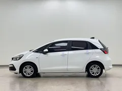 2021 Honda Fit 1.5L CVT, белый — фото 13