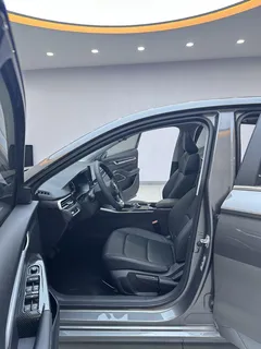 2022 Geely Emgrand 4th Gen 1.5L CVT Premium — фото 9