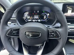 2022 Geely Emgrand 4th Gen 1.5L CVT Premium — фото 18