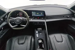2022 Hyundai Elantra 1.5L CVT LUX Premium, белый — фото 13