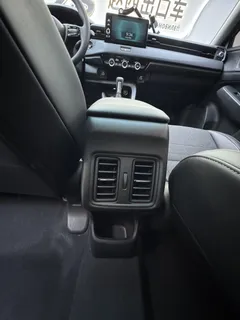 2023 Honda Vezel 1.5L CVT Tech, белый — фото 9