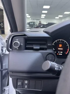 2023 Honda Vezel 1.5L CVT Tech, белый — фото 18