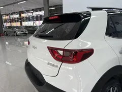 2021 Kia Yipao 1.4L CVT Sunroof, белый — фото 5