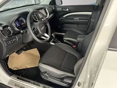2021 Kia Yipao 1.4L CVT Sunroof, белый — фото 9