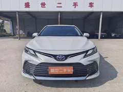 2023 Toyota Camry 2.0G Luxury, белый — фото 2