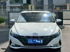 2023 Hyundai Elantra 1.5L CVT LUX Premium, белый — фото 2