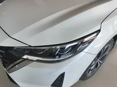 2023 Nissan Sylphy 1.6L CVT, белый — фото 16