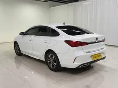 2022 Changan Eado 1.6L GDI MT Luxury, белый — фото 5