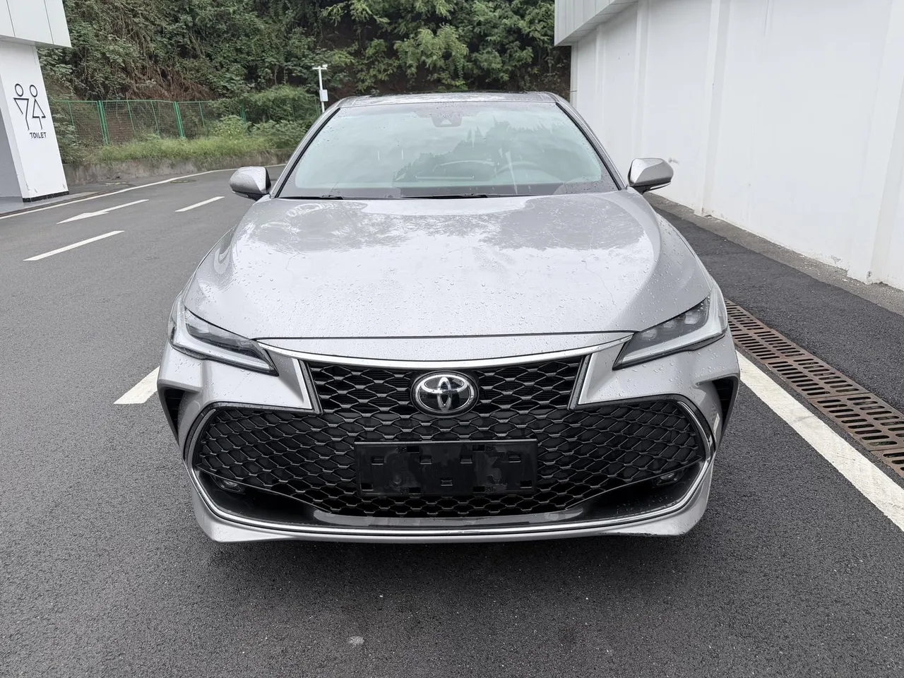 2023 Toyota Avalon 2.5L AT Luxury