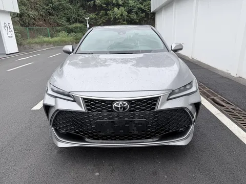 2023 Toyota Avalon 2.5L AT Luxury