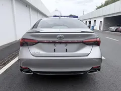 2023 Toyota Avalon 2.5L AT Luxury — фото 6