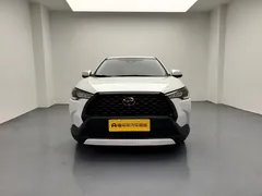 2023 Toyota Corolla Cross 2.0L CVT Elite, белый — фото 2