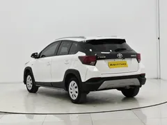2022 Toyota Yaris L Zhixuan X 1.5L CVT Leading Plus, белый — фото 5